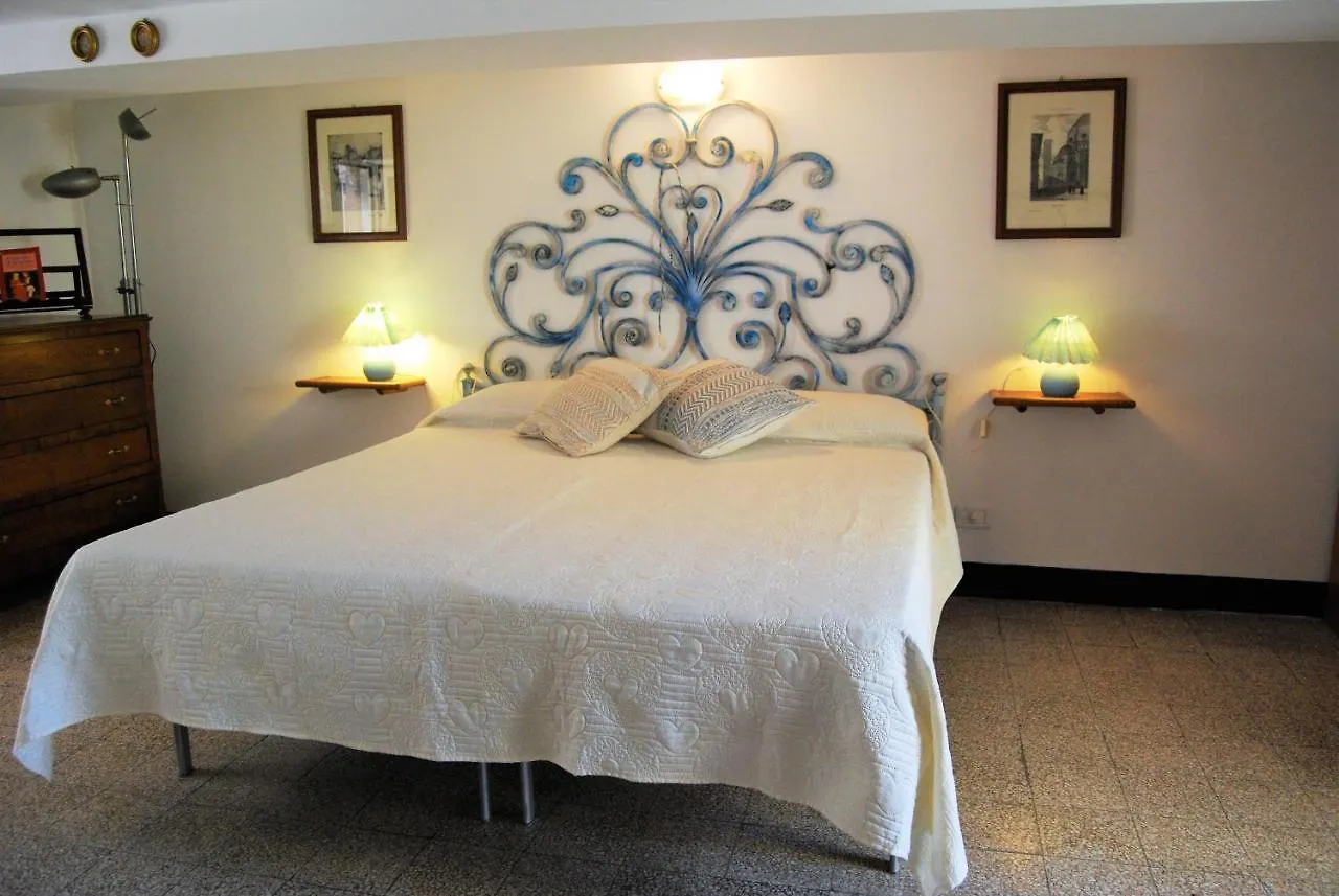 A Ca Du Grillu - Casa Vacanze Albisola Superiore 0*,